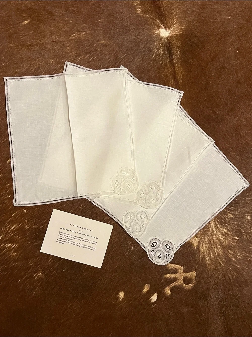 Elegant White Linen Placemats and Napkins Set of 4 with Lace Appliqué, Brussels